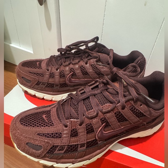 Nike P-6000 SE Sneakers - Picture 2 of 5